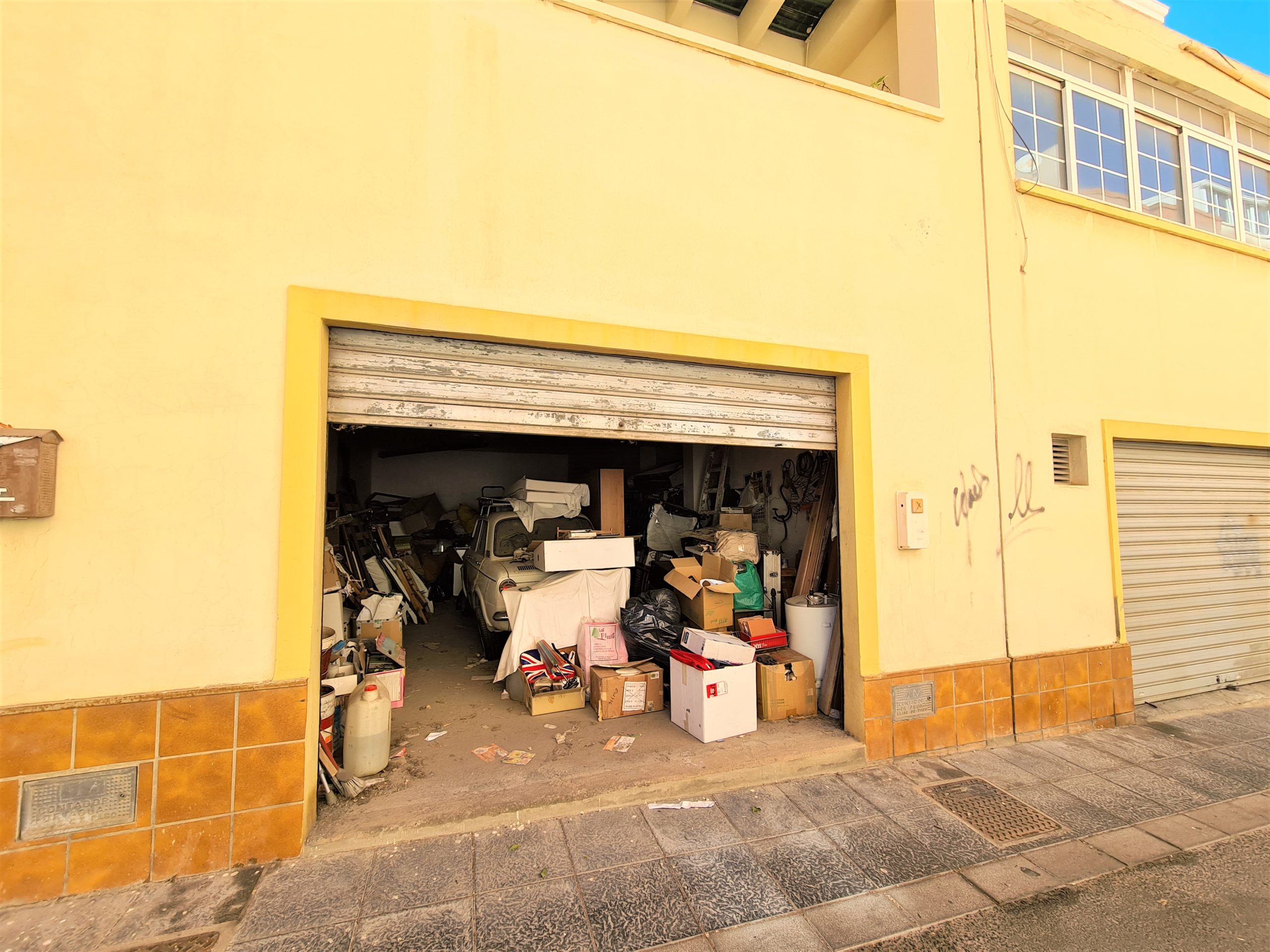 En venta Local-Garaje en Barrio Alto (Almería)